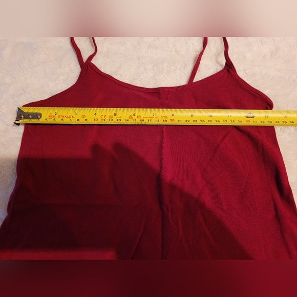 🌻 3/$15. Forever 21 red tank top. Size medium. - Picture 4 of 4